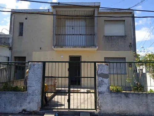 Alquiler Casa 2 Dormitorios Y Cochera En Villa Española