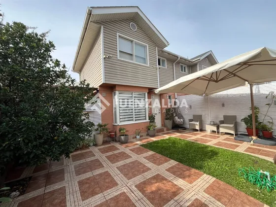 Casa En Venta De 3 Dorm. En Puente Alto, Pas