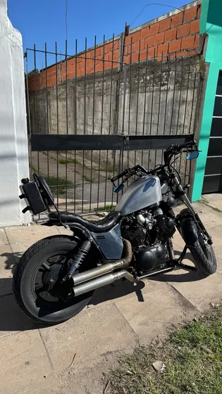 Yamaha Virago 750