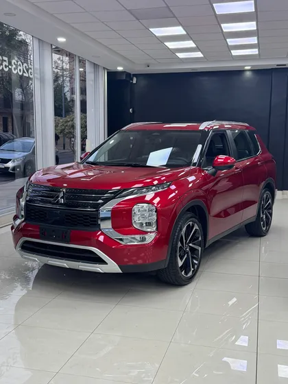 Mitsubishi Outlander 2.5 Gls At Full