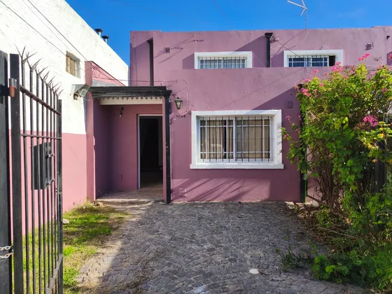 Duplex Garín Hermoso Dueña Vende Excelente Ubicación.