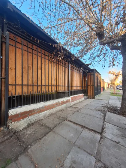 Venta Casa Terreno 240mt2 2d 1b (101113)