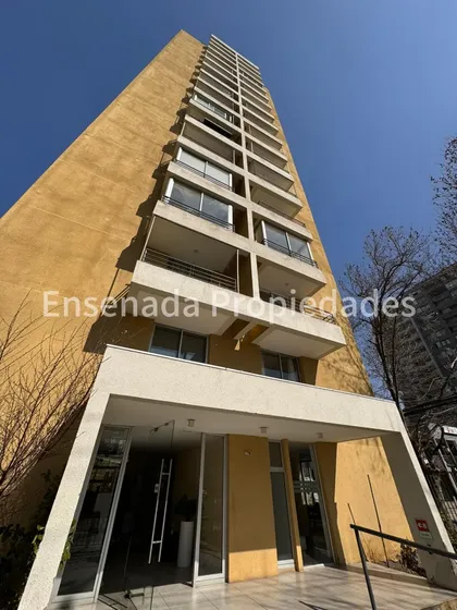 Cómodo Departamento En San Miguel En Venta