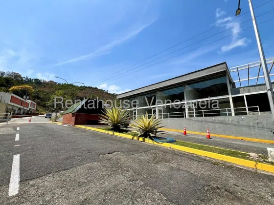 Apartamento En Venta Inm Descubre La Tranquilidad Y Belleza De Vivir En Un Encantador Apto Con Clima De Montaña Y Amoblado. Naguanagua 25-17886