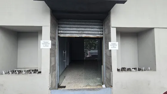 Local Comercial En Alquiler En Naco, Santo Domingo, 101m2, 1 Baño, 3 Parqueos, Cuenta Con Buena Distribución De Espacio( 3 Oficinas), Excelente Ubicacion, Seguridad, Oportunidad De Inicial Tu Negocio.