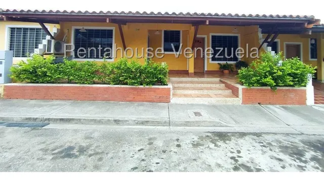 Casa En Venta En Trigalena,cabudare     Profesional Inmobiliario Mehilyn Perez   
