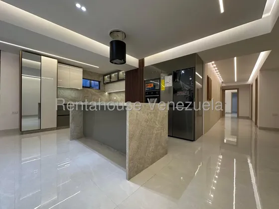 Apartamento En Venta En La Urbanizacion La Soledad Con Planta Electrica Total Mmarin