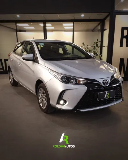 Toyota Yaris 1.5 107cv Xls Sedan
