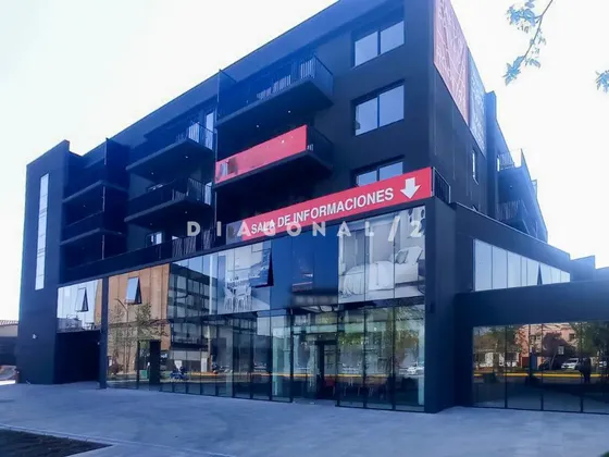 Local Comercial En Arriendo En Providencia