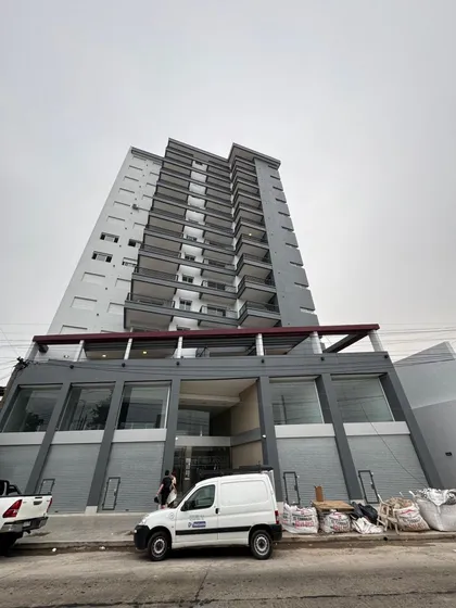 3 Amb Al Frente Con Balcón Y Amenities Premium - Lanús O.