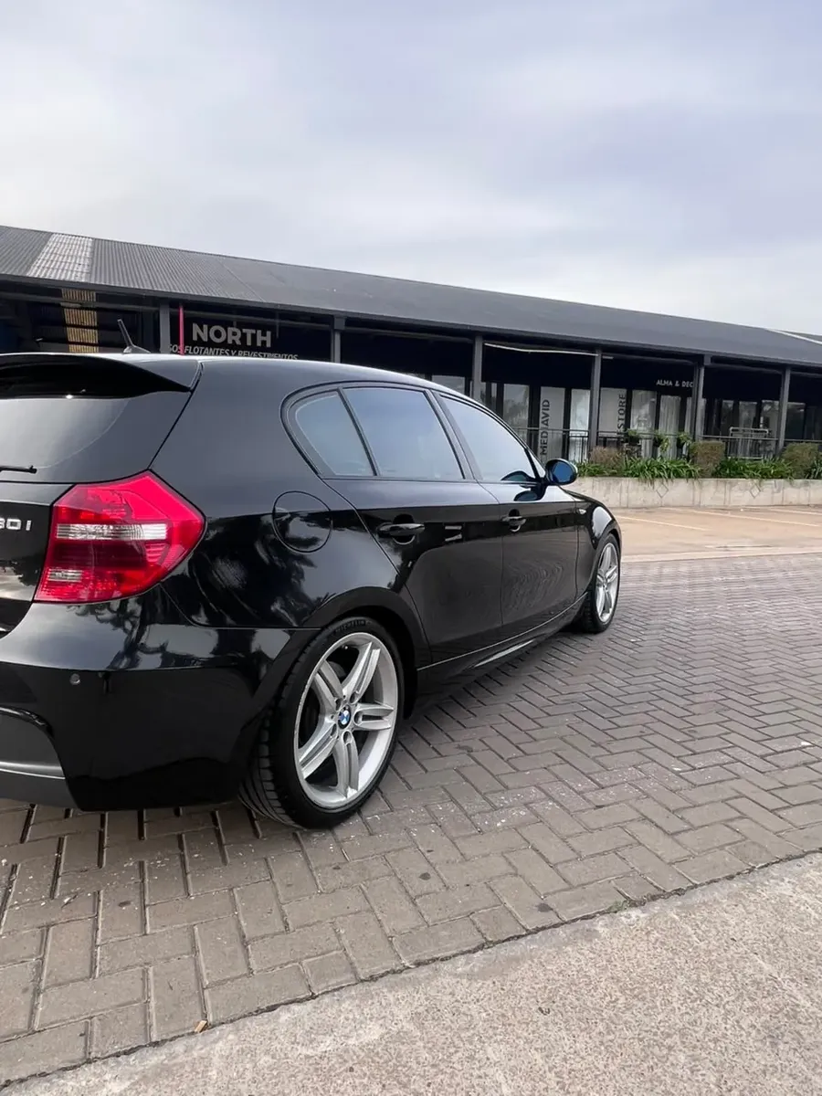 BMW Serie 1 3.0 130i M Sport Package520051089935575047