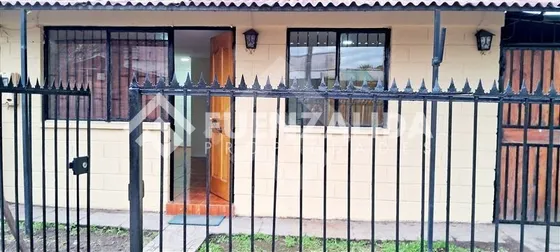 Casa En Arriendo De 3 Dorm. En La Granja