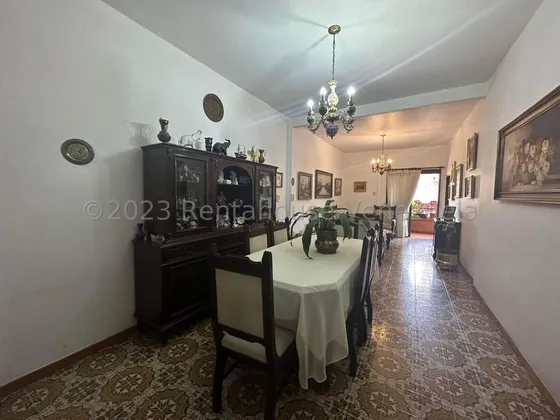Edificio En Venta Catia Mls 24-3394 Ag 