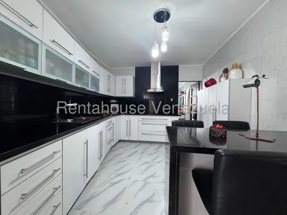 El Marques Casa En Venta / 25-21211 Hairol Gutierrez 