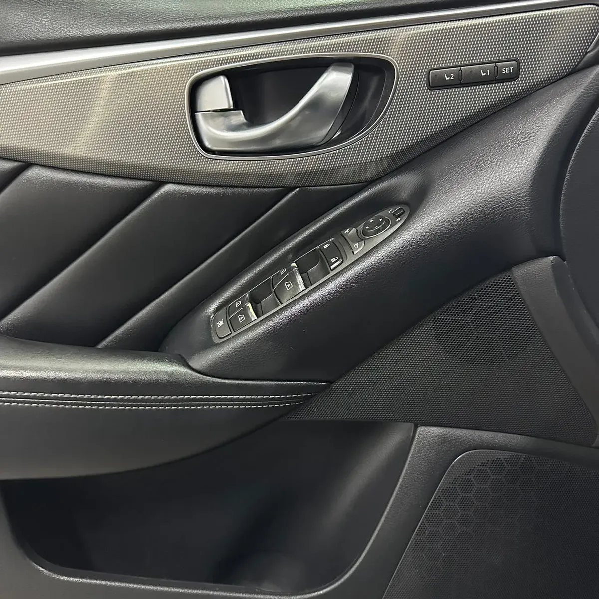 Infiniti Q50 2017 3.7 Perfection At