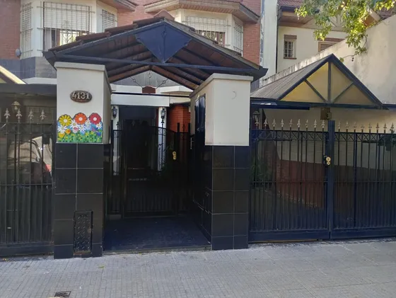  Ph De 4 Ambientes Con Dependencia, Patio Y Parrilla