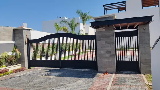Casa, Nueva En Condominio, Con Alberca, Palapa Y Asador En Cuernavaca
