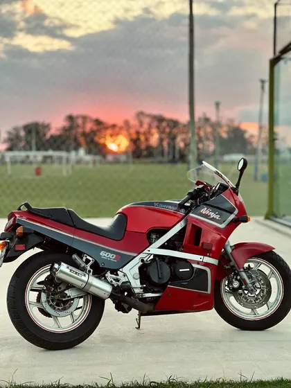 Kawasaki Gpz 600r
