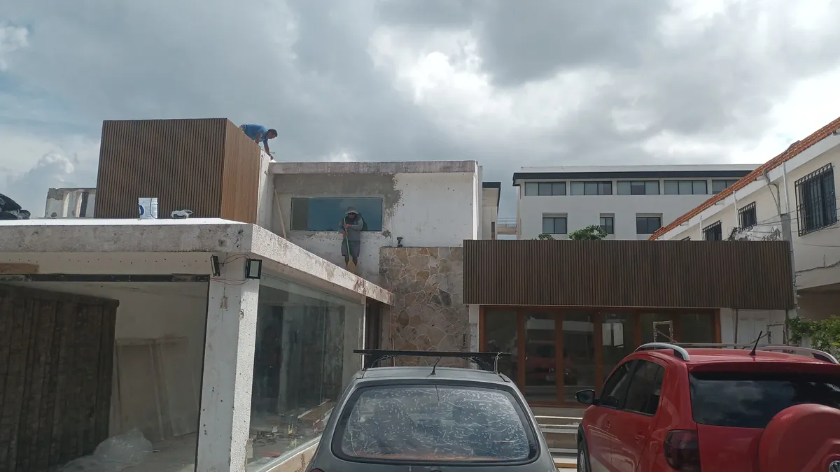 Lambrim64001320081155121