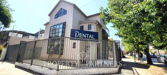 Gran Casa En El Sector Poniente Ideal Para Centro ...