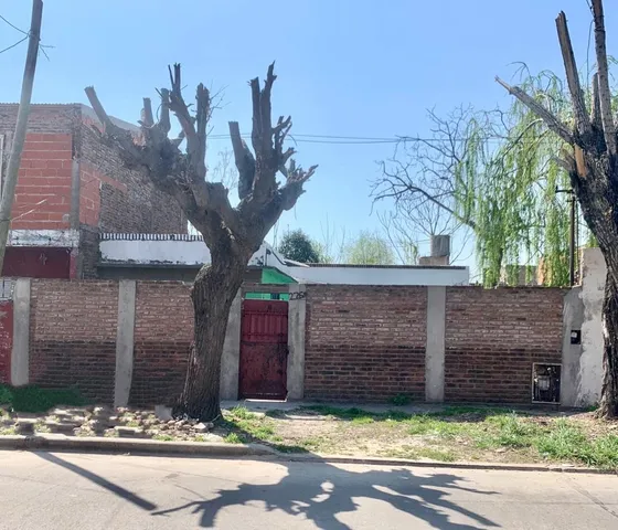 Casa En Venta De 3 Ambientes En Berazategui