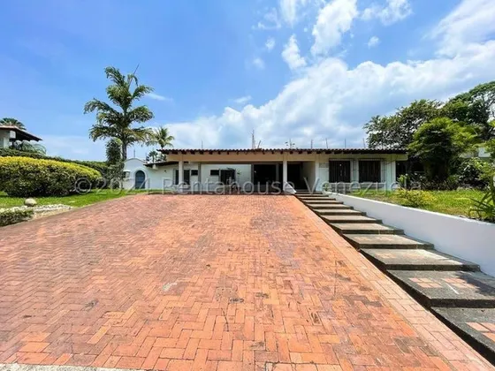 Se Vende Casa En Cerro Verde Mls #25-7925