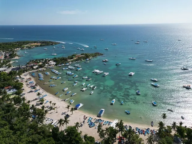Apartamentos A Pasos De La Playa En Bayahibe En Venta