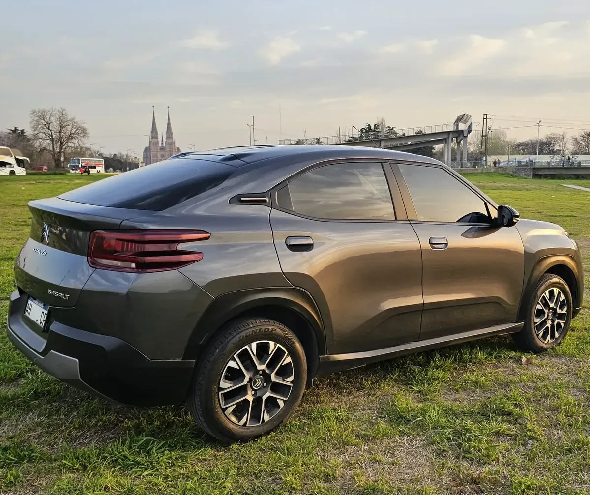 Citroën Basalt 1.0 T200 Shine Cvt