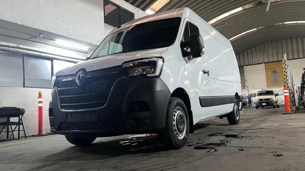 Renault Master 2.3 L2H2443949386124513283