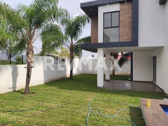 Casa En Venta En Morelos,  Fraccionamiento Altos De Oaxtepec