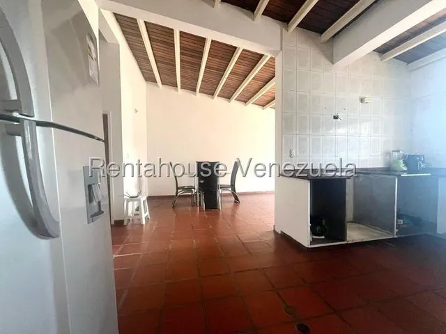 Casa En Alquiler En Barquisimeto El Ujano Con Vigilancia Las 24 Horas Amplia Posee Anexo Visitala Cod 25 19766 Comunicate Soy Gabi Irastorza                                                            