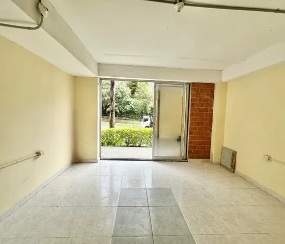 Local En Arriendo Sector Riachuelos, Bello- Conjunto Cantares De Riachuelos