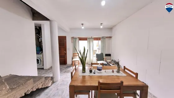 Venta Ph Tipo Casa 6 Ambientes C/ Patio Avellaneda