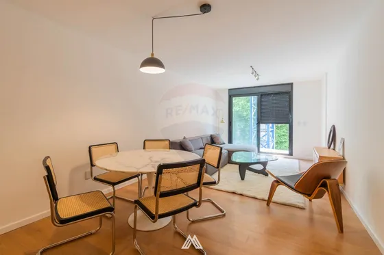 Venta Apartamento Monoambiente, 1 Y 2 Dormitorios En Mvd 21-2, Punta Carretas