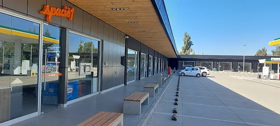 Local Arriendo Strip Center Las Perdices