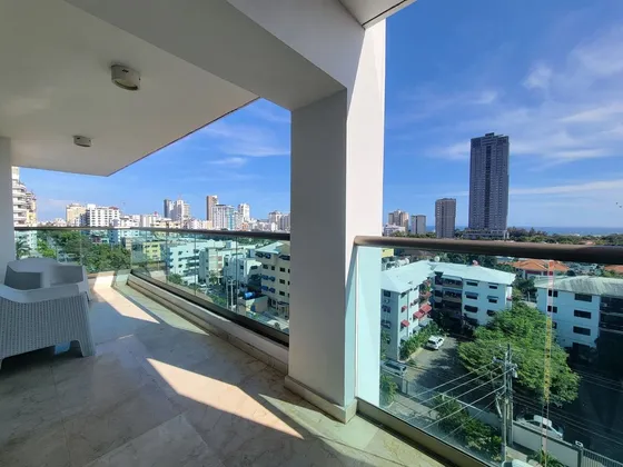 Apartamento Con Vista Espectacular Amueblado De 3 Habitaciones