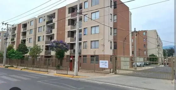Se Arrienda Lindo Y Cómodo Departartamento