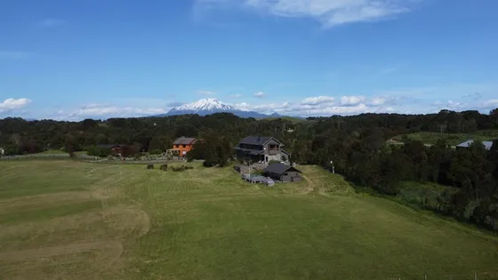 Casa En Venta De 5 Dorm. En Puerto Varas
