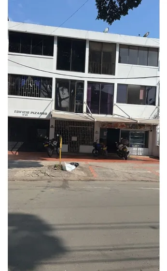 Venta De Edificio De 1300mt2 En San Vicente, Norte De Cali 6654.