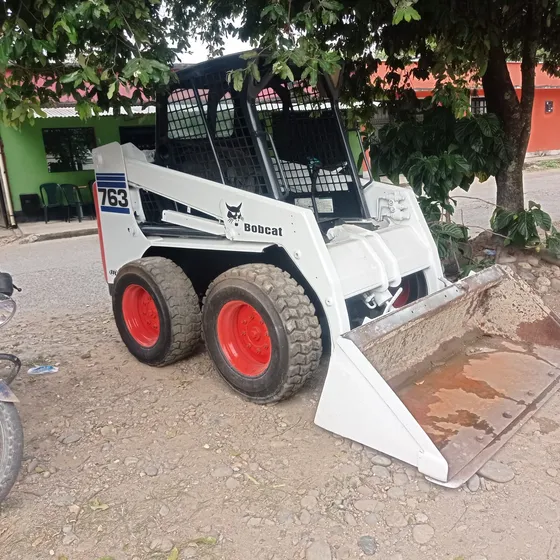 Venta De Bobcat 763 Modelo 2003, Funcional En Buen Estado
