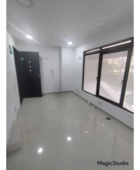 Se Arrienda Oficina En Suramericana, Medellín