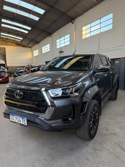 Toyota Hilux Pick-up 2.8 Cd Srx 204cv 4x4 At
