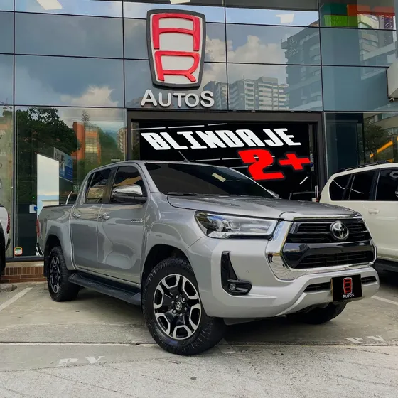Toyota Hilux 2.8 Srx Diésel 4x4 Aut