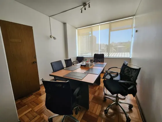 Buena Ubicación Oficina Plaza Parroquia Viña Del Mar