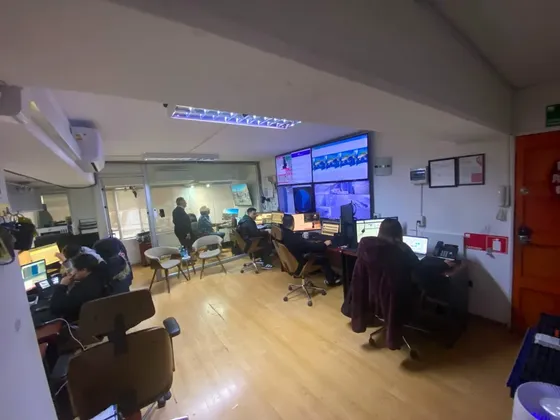 Sin Corredor - Oficina Planta Libre Con 1 Privado