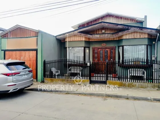 Amplia Casa En Sector Residencial, Sector Norte De...