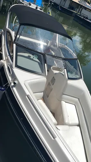 Real Power Class 26 Open Mercruiser 5.0 260 Hp 2011. Caiera