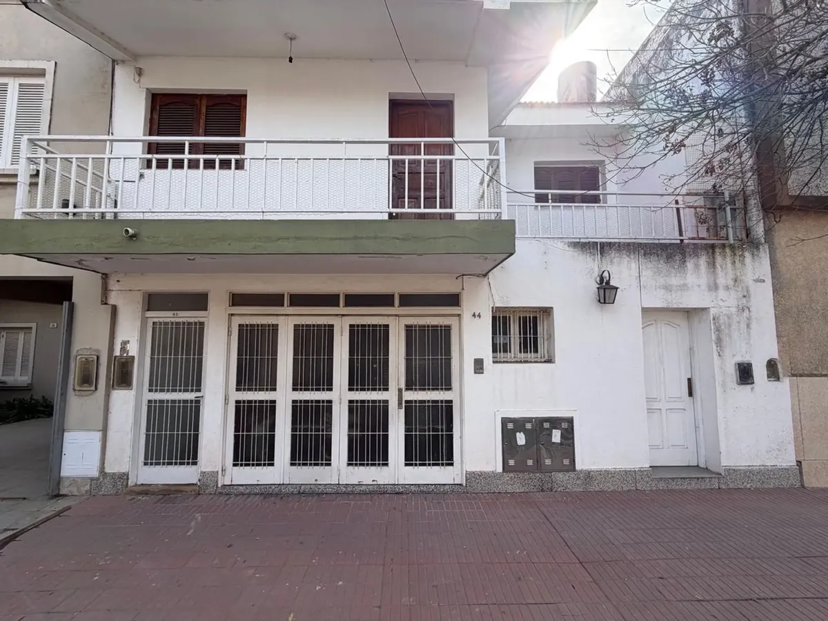 Casa En Venta - Barrio Belgrano - 4 Dormitorios