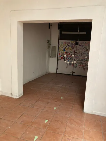 Se Vende Local  (90660)