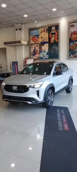 Fiat Fastback 1.3 T270 At6